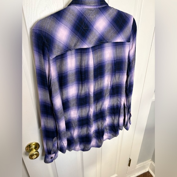 Rails Hunter Shirt – Size Medium | Orchid Navy Plaid & Check - Picture 11 of 14